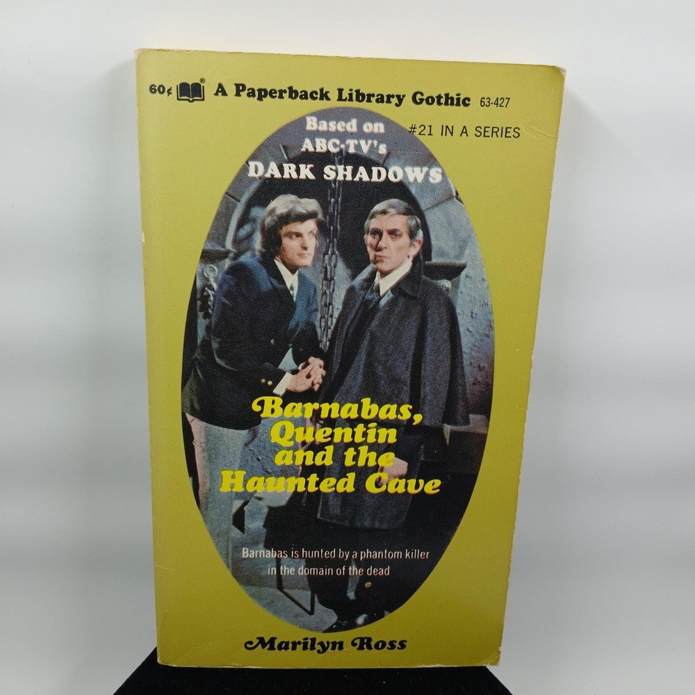 Vintage Barnabas, Quentin and Haunted Cave‎ Marilyn Ross Dark Shadows Paperback